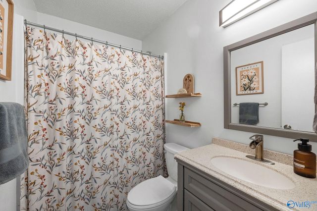 709 Royce Circle SE, Huntsville, AL 35803