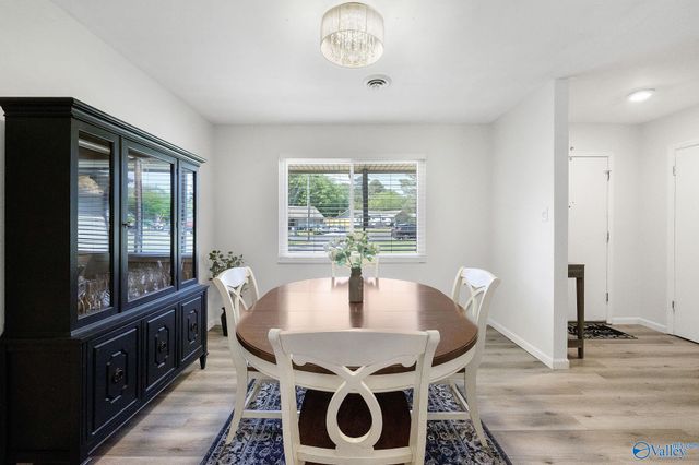 709 Royce Circle SE, Huntsville, AL 35803