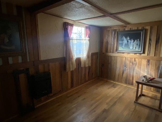 7992 Primm Springs Rd, Primm Springs, TN 38476