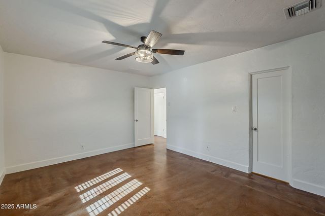 331 W EDGEMONT Avenue, Phoenix, AZ 85003