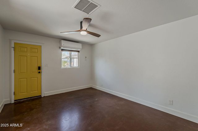 331 W EDGEMONT Avenue, Phoenix, AZ 85003