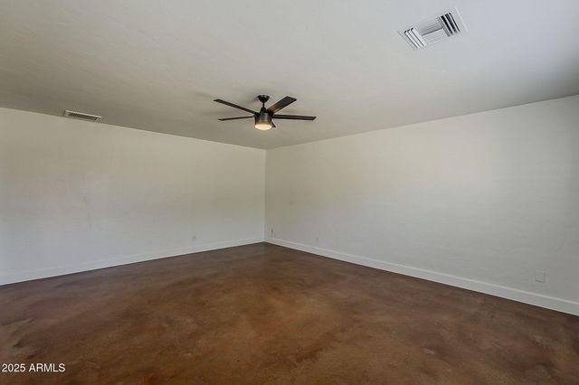 331 W EDGEMONT Avenue, Phoenix, AZ 85003
