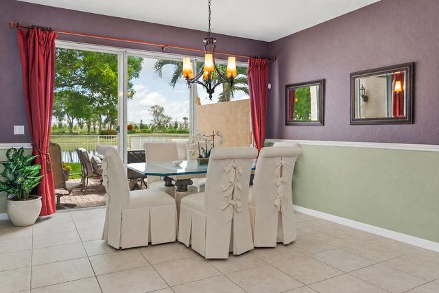 217 Berenger Walk, Royal Palm Beach, FL 33414