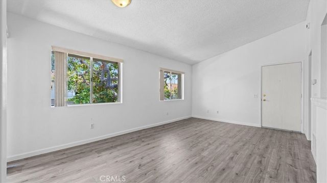 3651 Country Oaks Loop D, Ontario, CA 91761