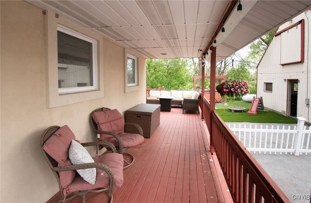 8929 State Route 12e, Lyme, NY 13622