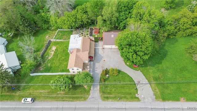 8929 State Route 12e, Lyme, NY 13622