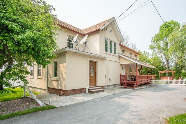 8929 State Route 12e, Lyme, NY 13622