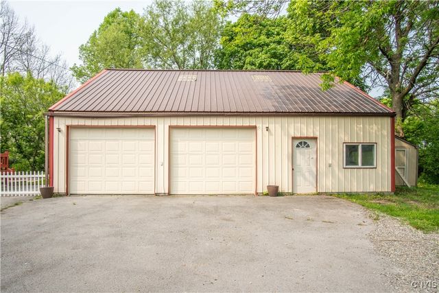 8929 State Route 12e, Lyme, NY 13622