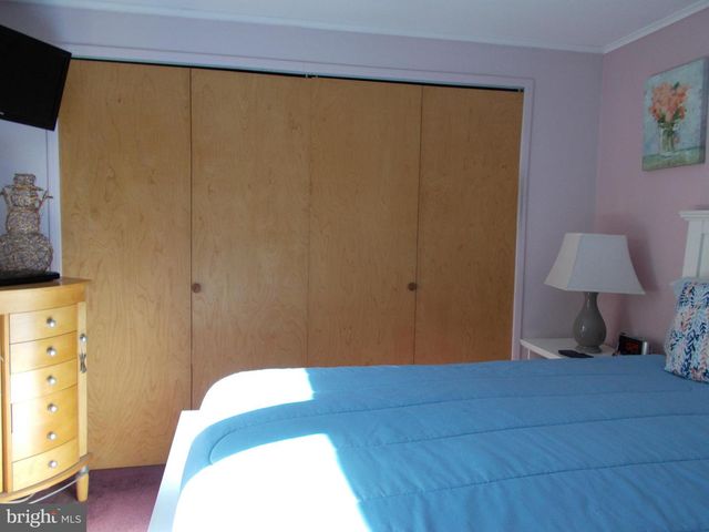 6 CHEYENNE DRIVE, Hazelton, PA 18202