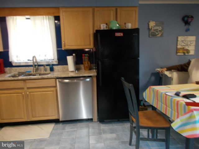 6 CHEYENNE DRIVE, Hazelton, PA 18202