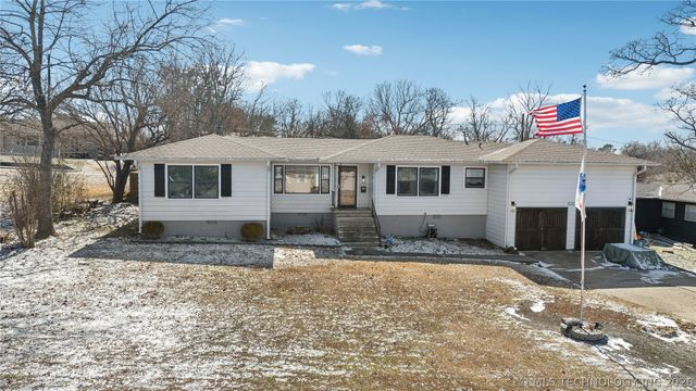 1504 E Miami Avenue, Mcalester, OK 74501