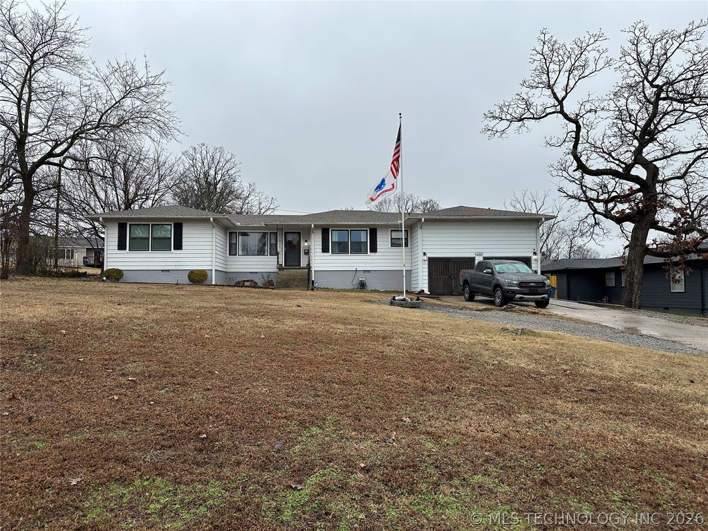 1504 E Miami Avenue, Mcalester, OK 74501