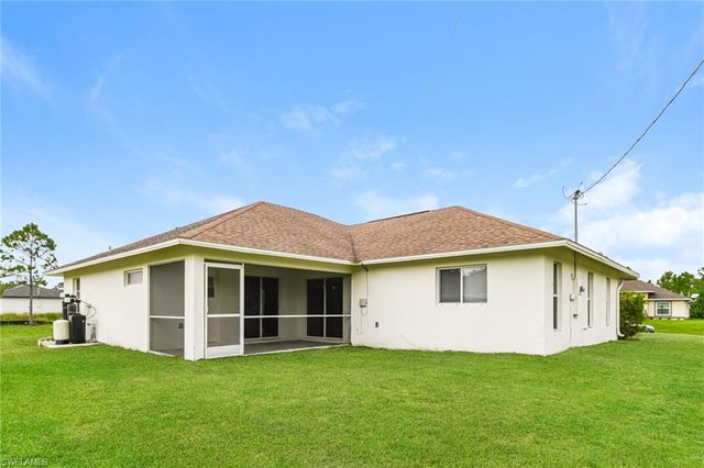 11 W 9th ST, Lehigh Acres, FL 33972