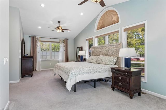 101 Azalea DR, Yorktown, VA 23692