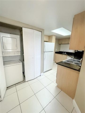 2829 N Course Dr 104, Pompano Beach, FL 33069