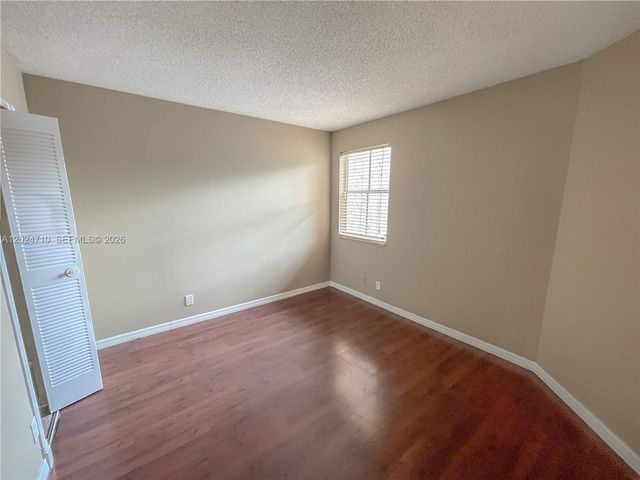 2829 N Course Dr 104, Pompano Beach, FL 33069