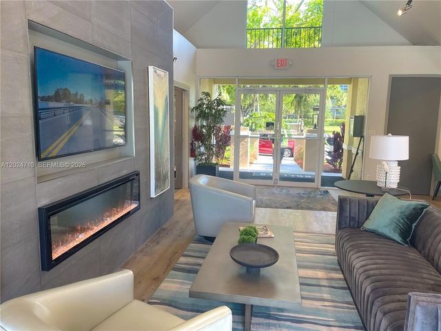 2829 N Course Dr 104, Pompano Beach, FL 33069