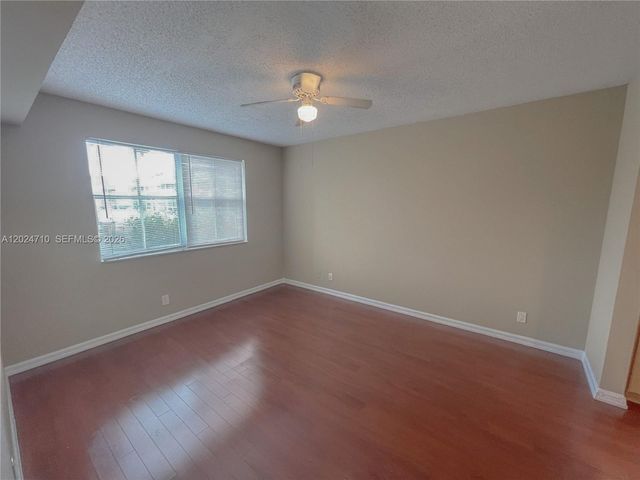 2829 N Course Dr 104, Pompano Beach, FL 33069