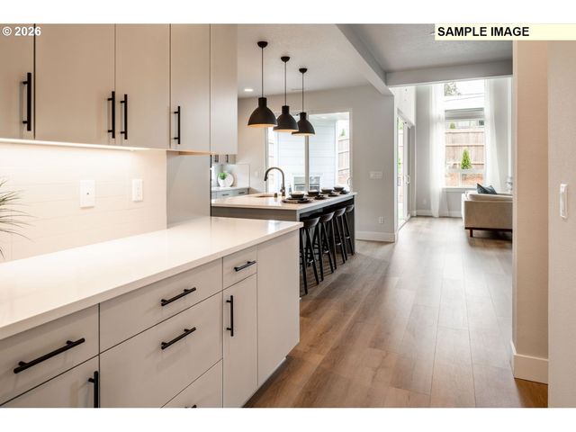 3607 Ne 169TH Way, Vancouver, WA 98686