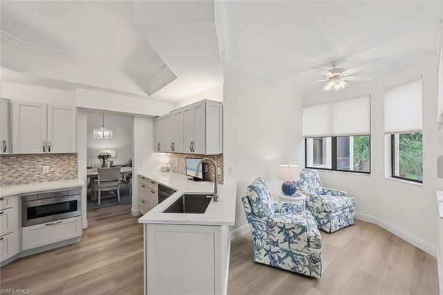 7024 Pelican Bay BLVD 201, Naples, FL 34108