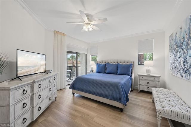 7024 Pelican Bay BLVD 201, Naples, FL 34108