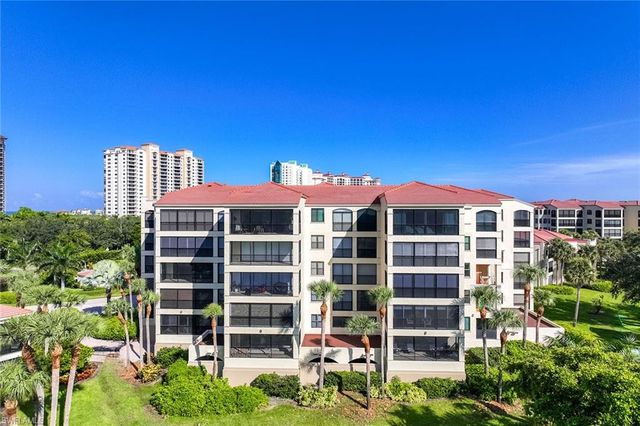 7024 Pelican Bay BLVD 201, Naples, FL 34108