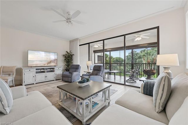 7024 Pelican Bay BLVD 201, Naples, FL 34108
