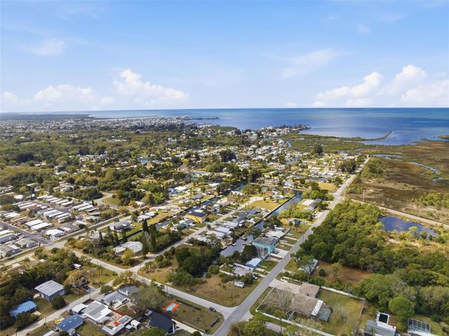 7410 NEW YORK AVENUE, Hudson, FL 34667