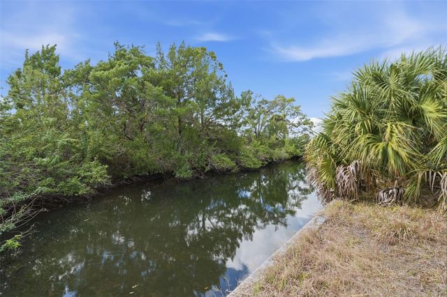 7410 NEW YORK AVENUE, Hudson, FL 34667