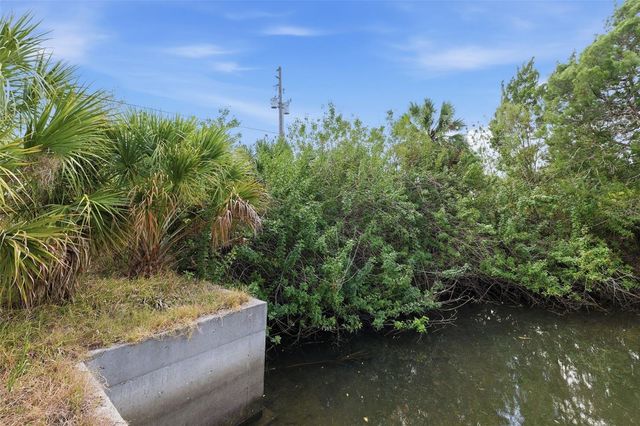 7410 NEW YORK AVENUE, Hudson, FL 34667