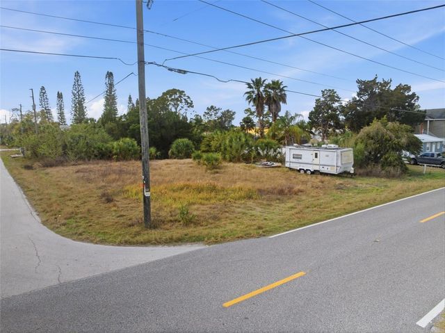 7410 NEW YORK AVENUE, Hudson, FL 34667