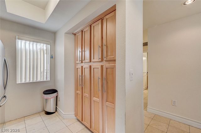 260 East Flamingo Road 304, Las Vegas, NV 89169