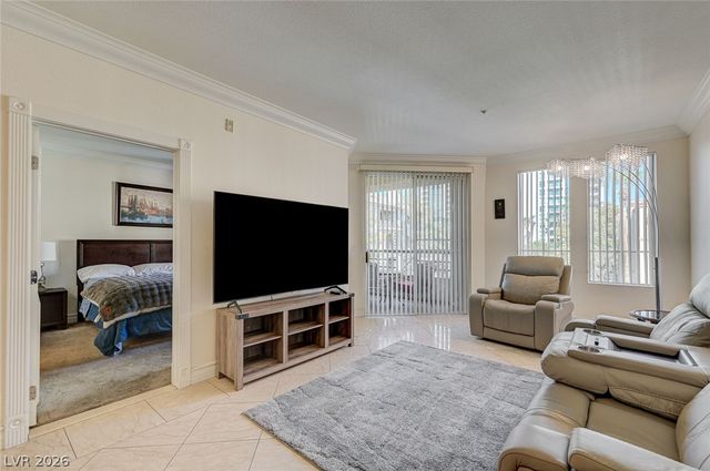 260 East Flamingo Road 304, Las Vegas, NV 89169