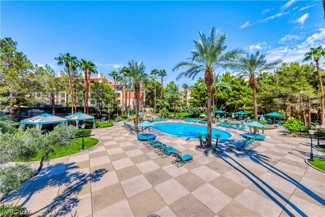 260 East Flamingo Road 304, Las Vegas, NV 89169