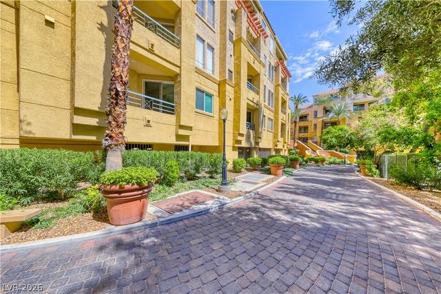 260 East Flamingo Road 304, Las Vegas, NV 89169