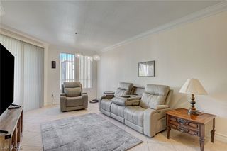 260 East Flamingo Road 304, Las Vegas, NV 89169