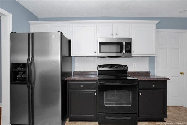 188 Fallingleaf Drive, Raeford, NC 28376