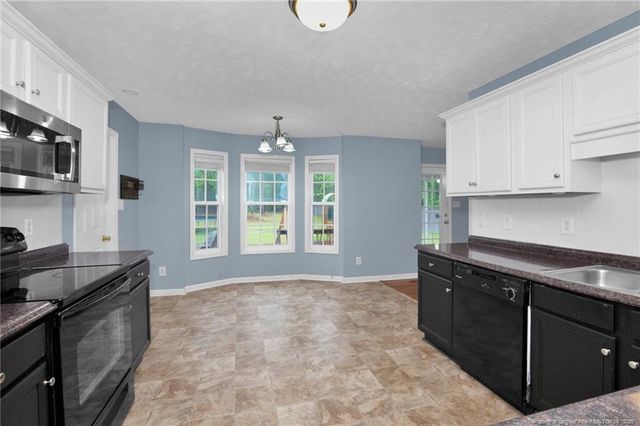 188 Fallingleaf Drive, Raeford, NC 28376