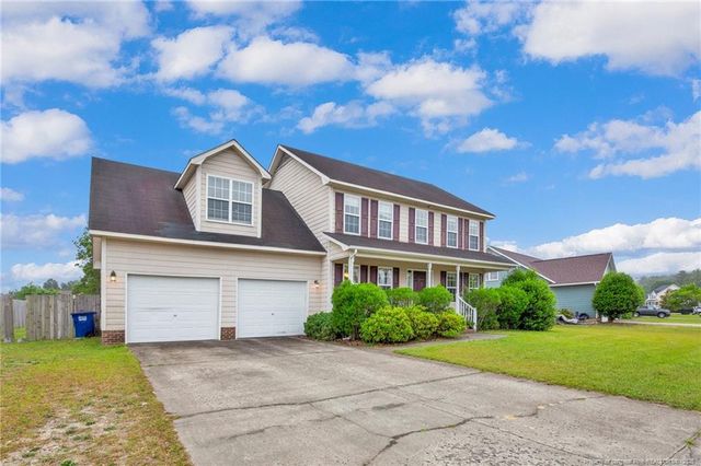 188 Fallingleaf Drive, Raeford, NC 28376