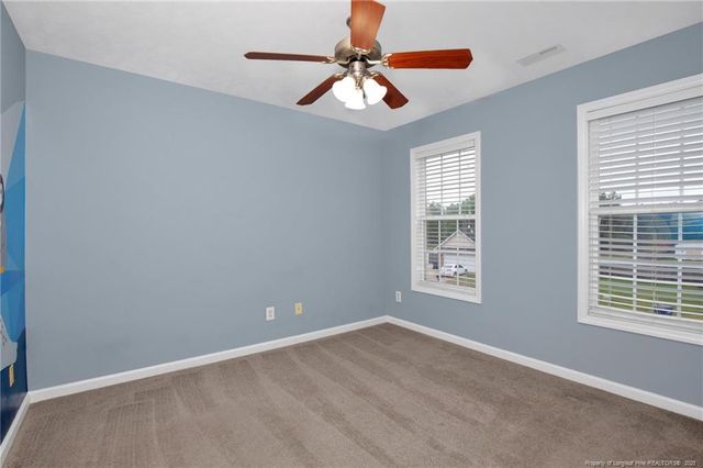 188 Fallingleaf Drive, Raeford, NC 28376