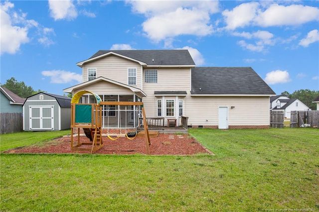 188 Fallingleaf Drive, Raeford, NC 28376