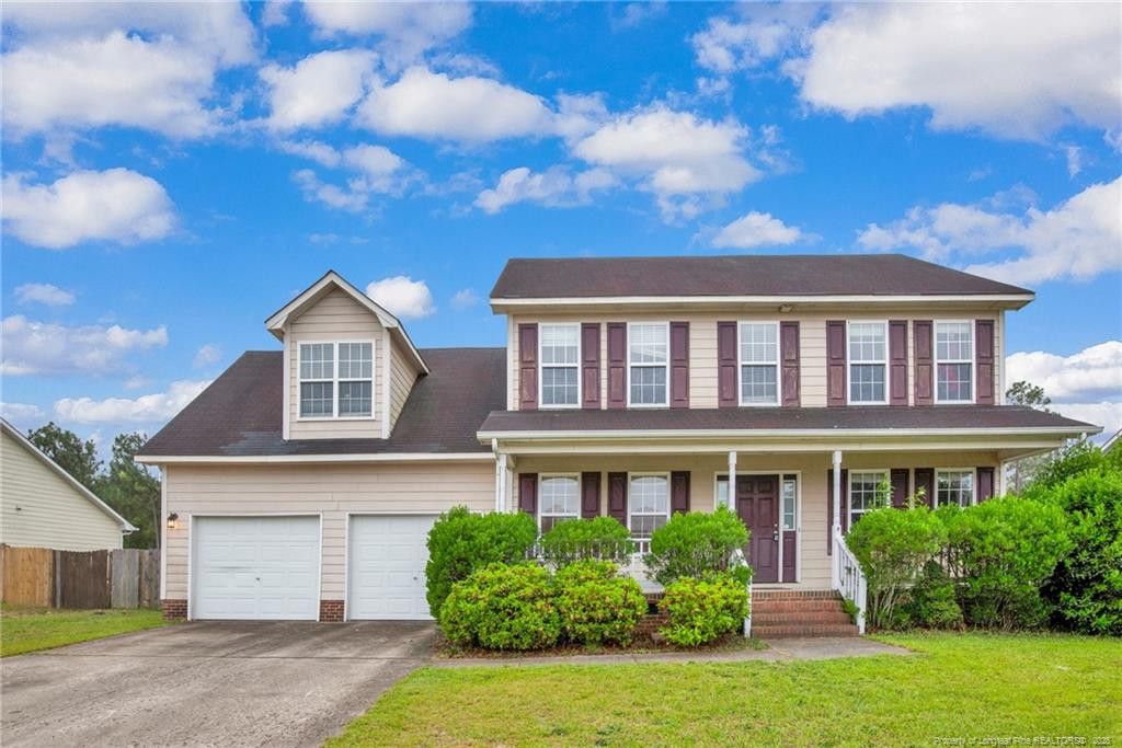 188 Fallingleaf Drive, Raeford, NC 28376