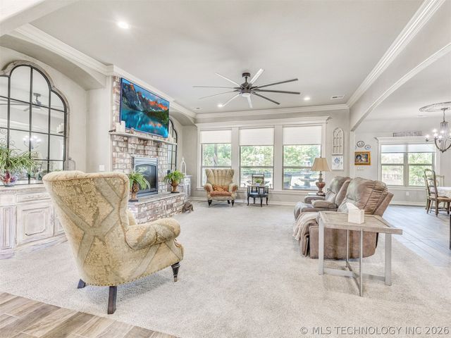 8018 N 144th Avenue E, Owasso, OK 74055