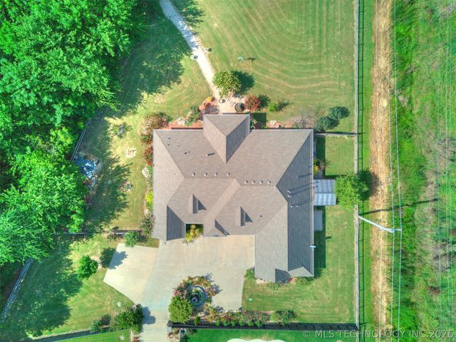 8018 N 144th Avenue E, Owasso, OK 74055