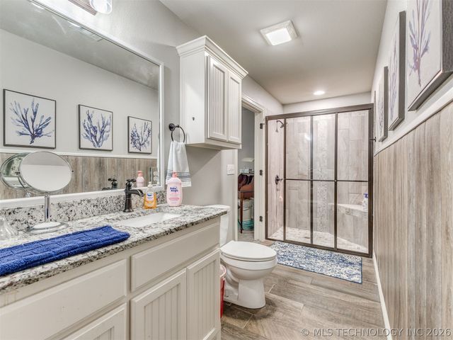 8018 N 144th Avenue E, Owasso, OK 74055