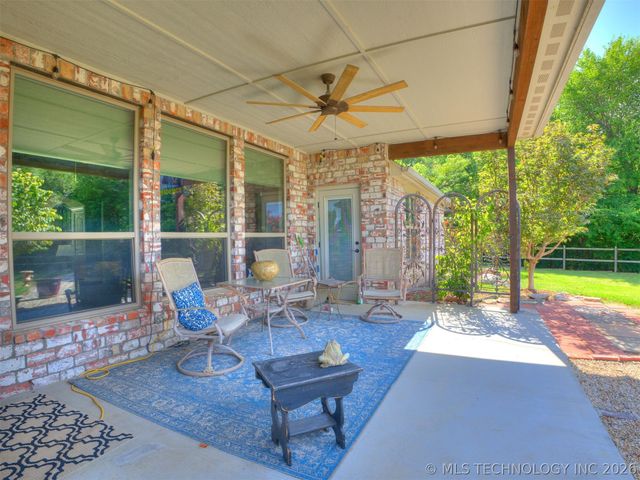 8018 N 144th Avenue E, Owasso, OK 74055