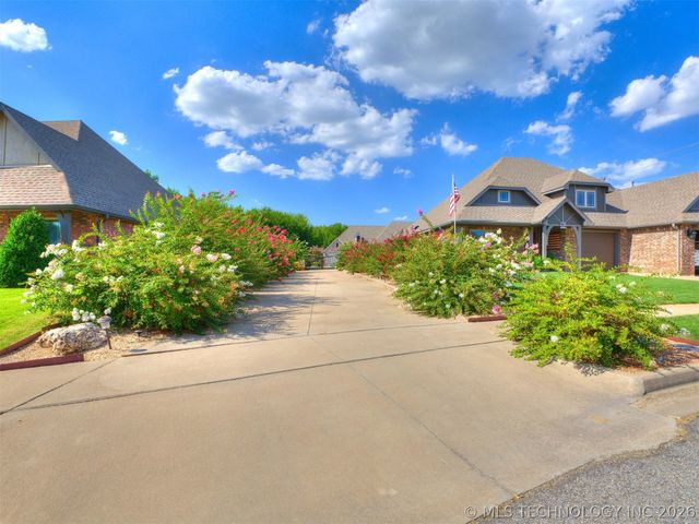 8018 N 144th Avenue E, Owasso, OK 74055