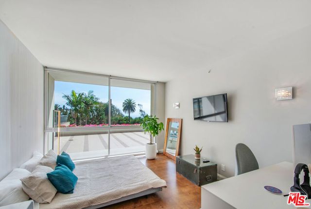201 Ocean Avenue 301P, Santa Monica, CA 90402