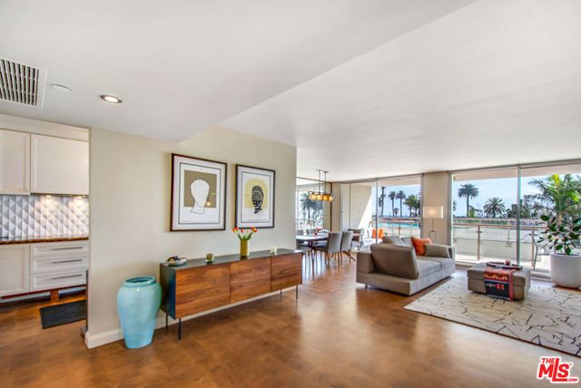 201 Ocean Avenue 301P, Santa Monica, CA 90402