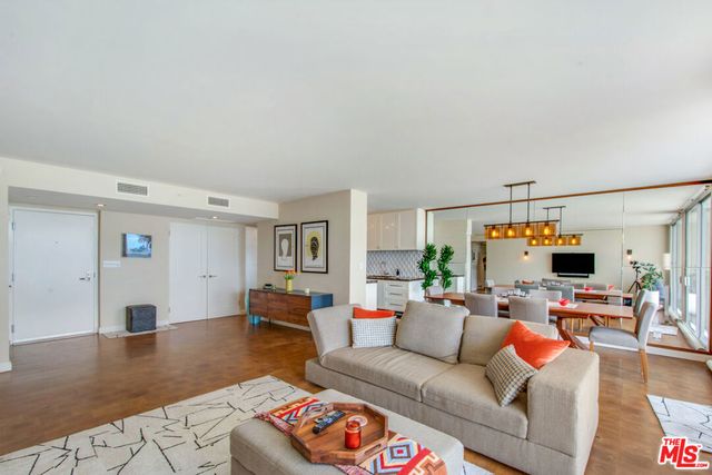 201 Ocean Avenue 301P, Santa Monica, CA 90402